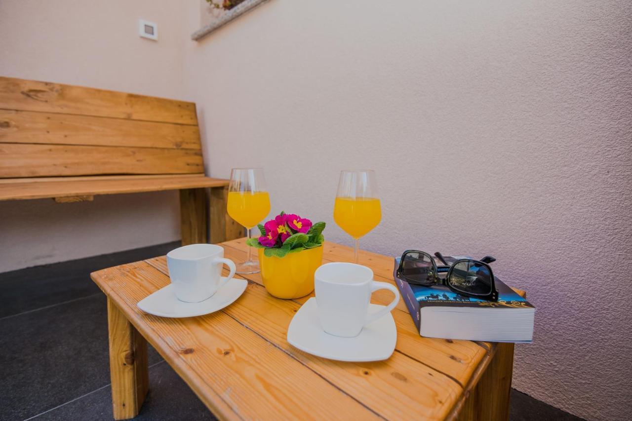 Lovely Apartment M&K In Peaceful Area - Zara Esterno foto