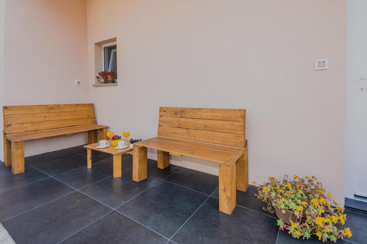 Lovely Apartment M&K In Peaceful Area - Zara Esterno foto