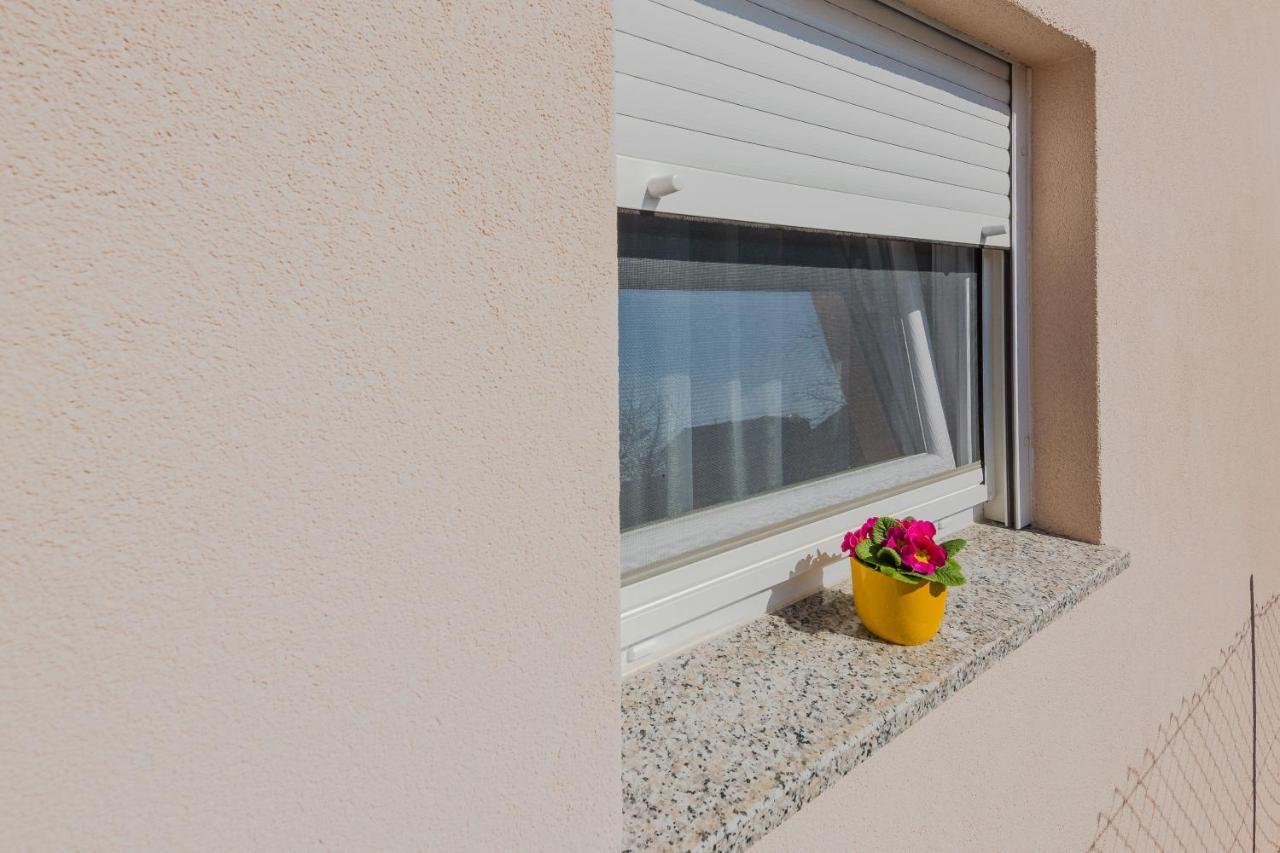 Lovely Apartment M&K In Peaceful Area - Zara Esterno foto