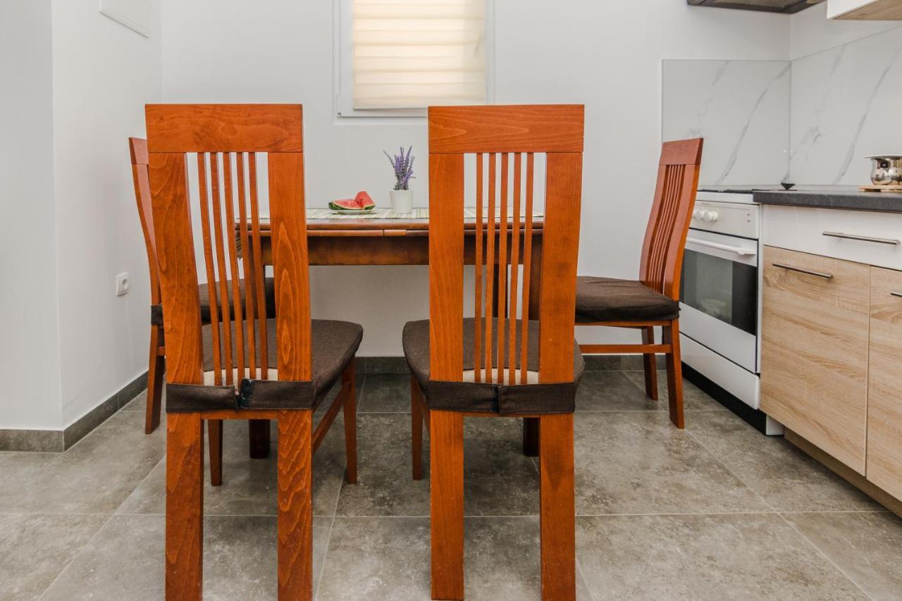 Lovely Apartment M&K In Peaceful Area - Zara Esterno foto